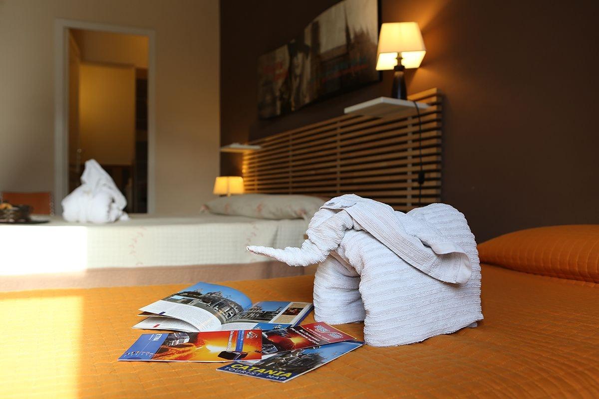 Le 3 B Bed & Breakfast Katanya Dış mekan fotoğraf